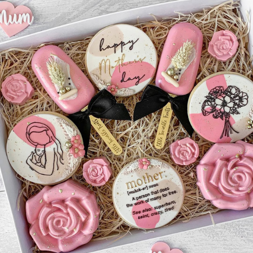 Sweet Box Day Mom